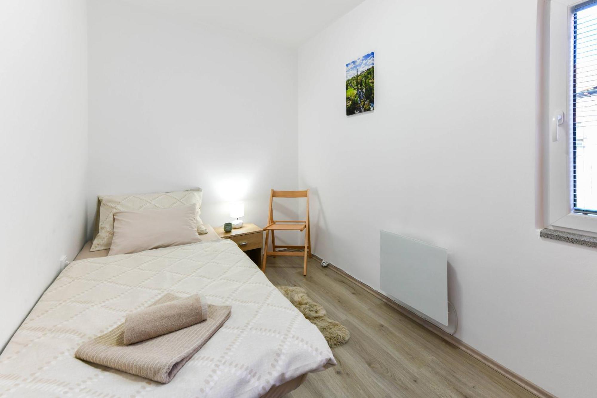 Apartman Tina Rakovica Ngoại thất bức ảnh