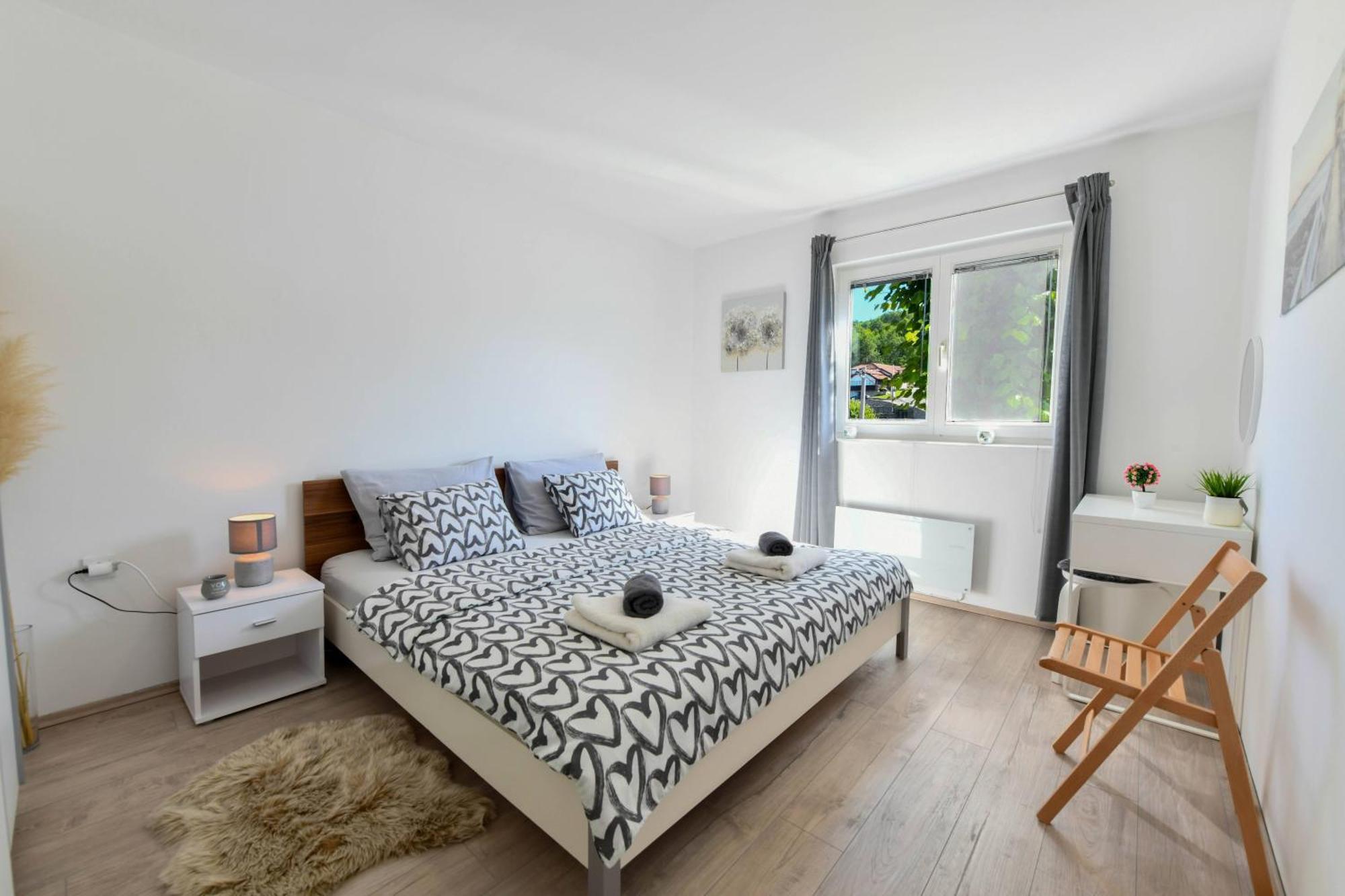 Apartman Tina Rakovica Ngoại thất bức ảnh